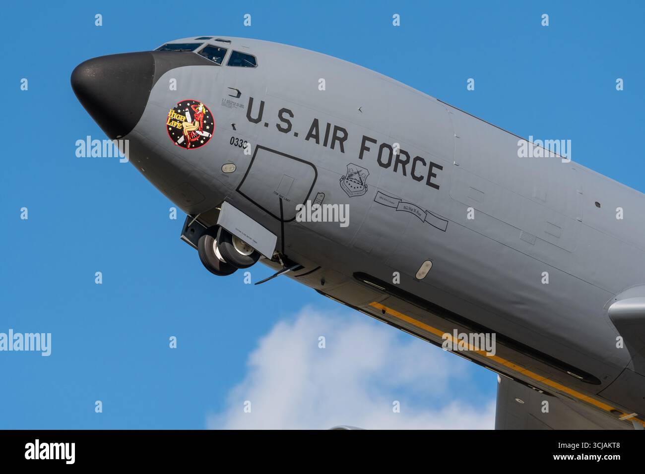 60-0333 - le Boeing KC-135 Stratotanker de l'USAF décolle de la RAF Mildenhall, dans le Suffolk, au Royaume-Uni Banque D'Images