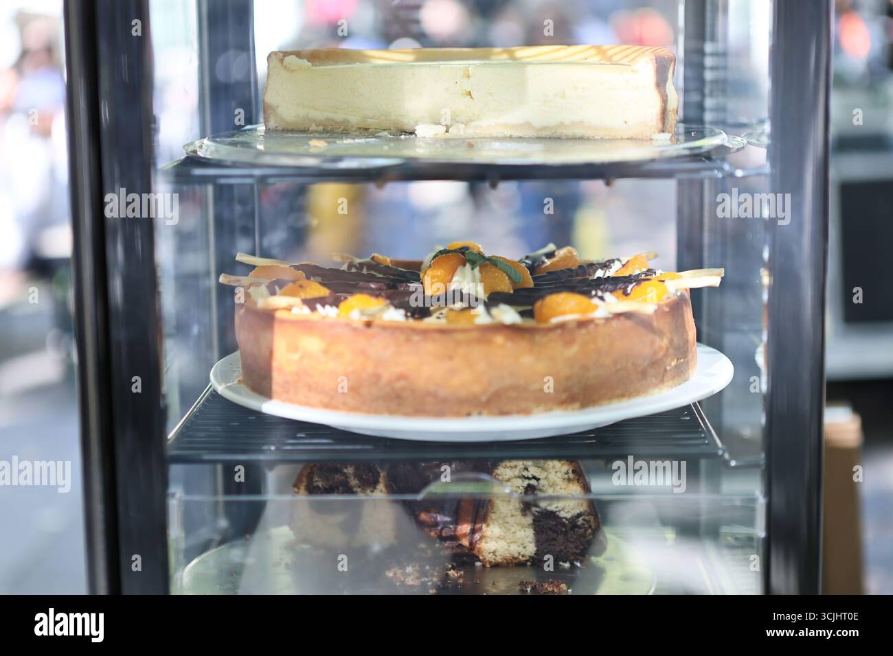 Allemagne, Berlin, 7 septembre 2025, Food at the Event Food & culture Meets Schloßstraße à Steglitz-Zehlendorf. Crédit : Sven Struck/Alamy Live News Banque D'Images