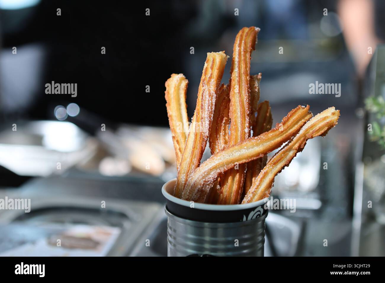 Allemagne, Berlin, 7 septembre 2025, Food at the Event Food & culture Meets Schloßstraße à Steglitz-Zehlendorf. Crédit : Sven Struck/Alamy Live News Banque D'Images