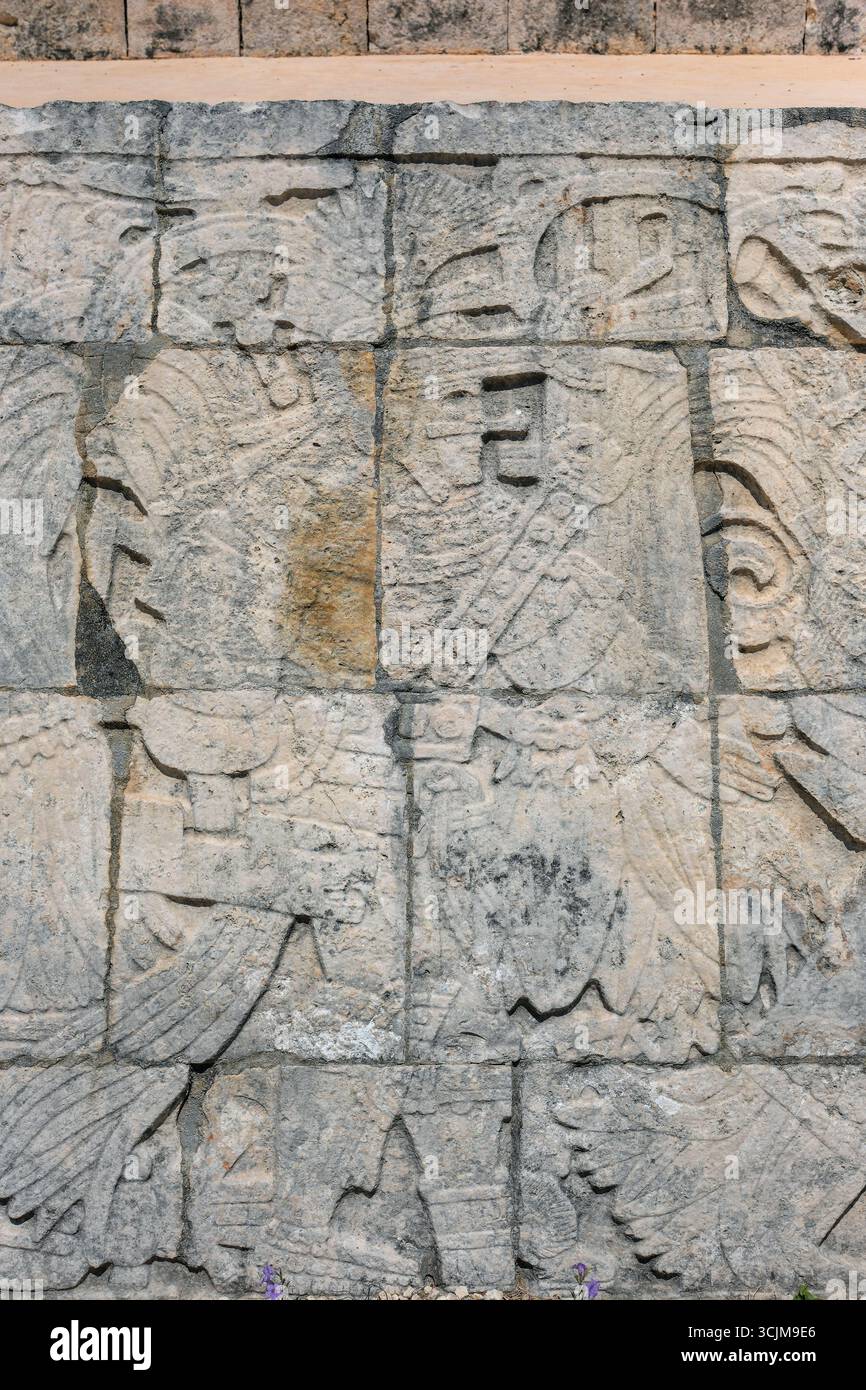 Piste, Mexique - 28 avril 2025 : Chichen Itza était une importante ville maya préhispanique située dans la péninsule du Yucatan au Mexique. Banque D'Images