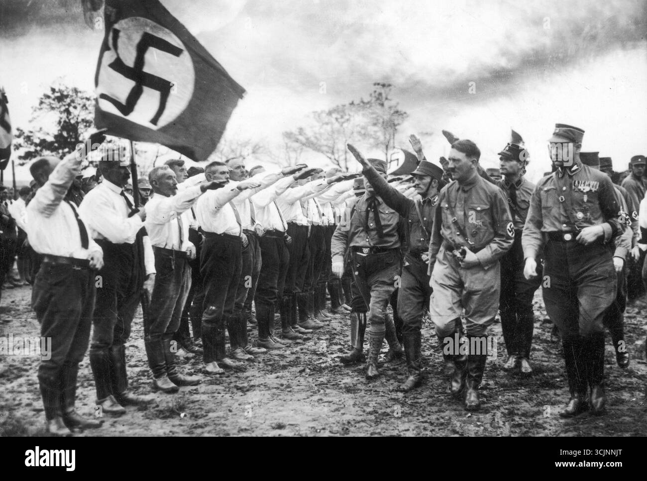 Adolf Hitler examine les unités NSDAP., 1931 Banque D'Images