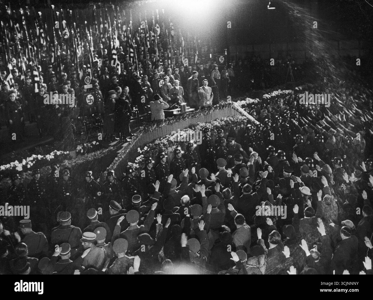 Le chancelier du Reich Adolf Hitler s'adresse à un rassemblement. 1936 Banque D'Images