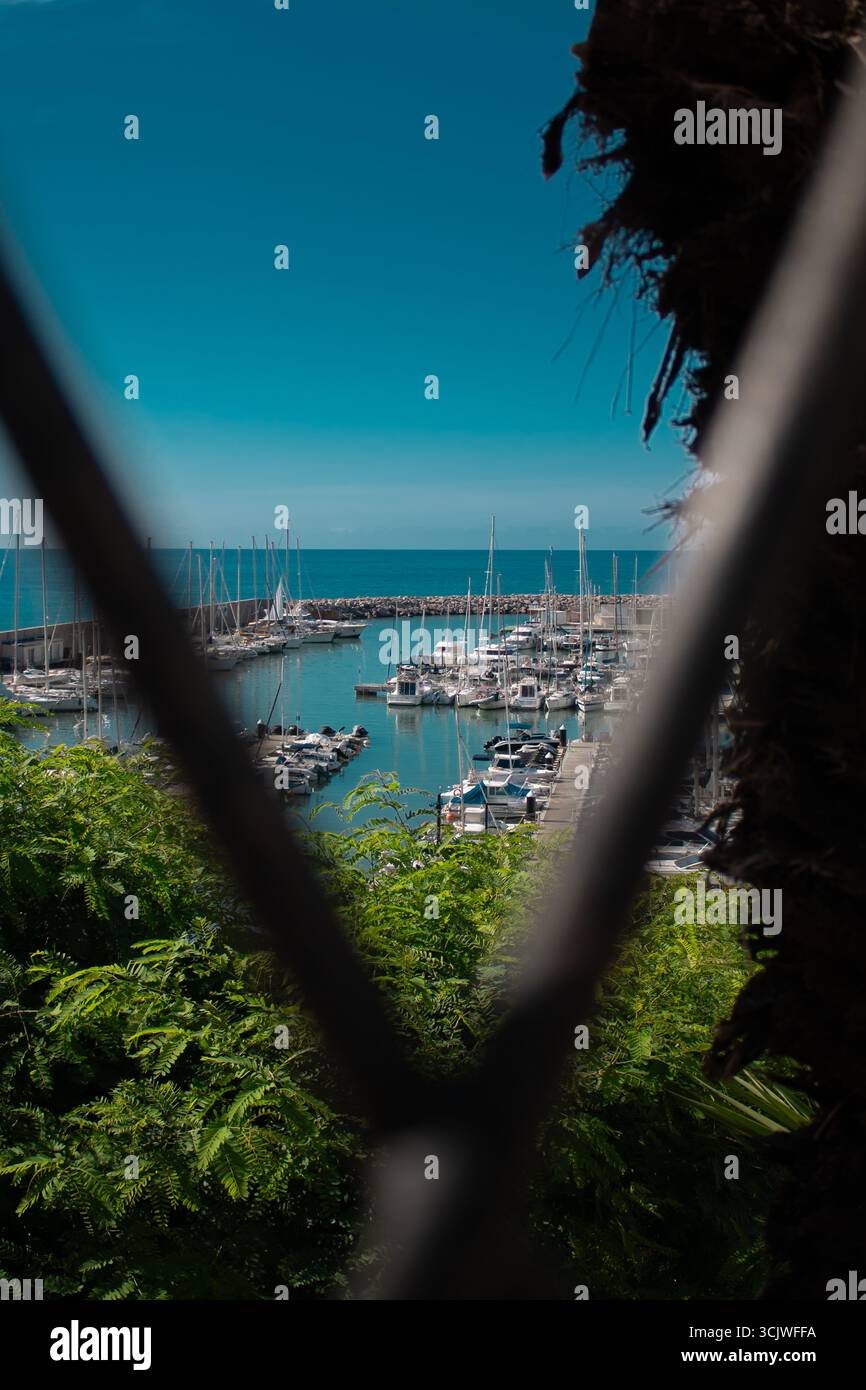 Vue depuis le sommet de Puerto del Garraf, à Barcelone Banque D'Images