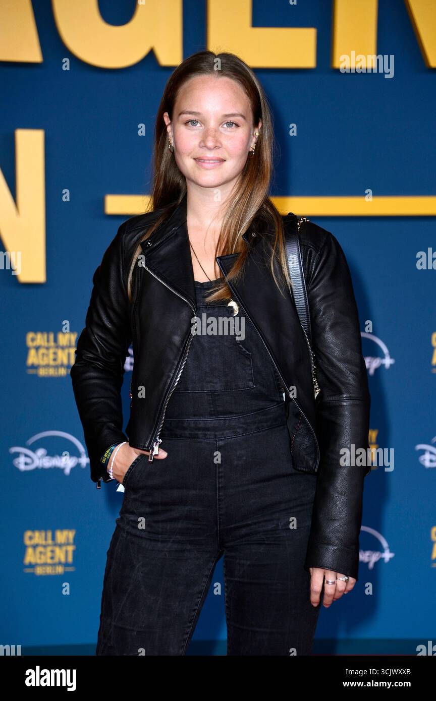 Sonja Gerhardt BEI der Premiere der Disney+ Serie 'Call My agent Berlin' im Colosseum Kino. Berlin, 08.09.2025 Banque D'Images