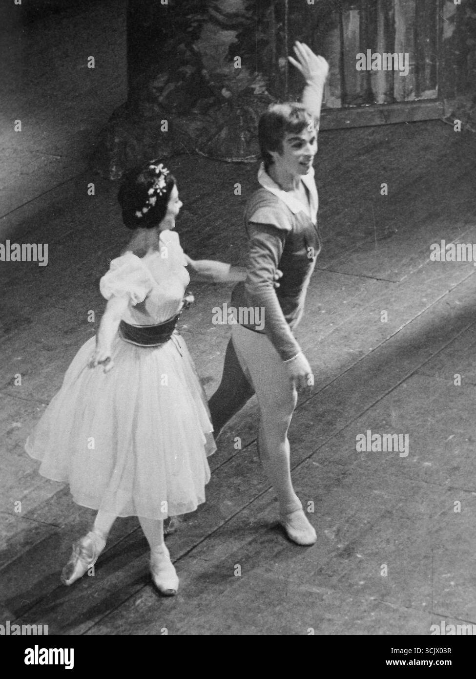 La danseuse italienne Carla Fracci et le danseur danois Erik Bruhn lors d'une représentation, années 1950 Banque D'Images