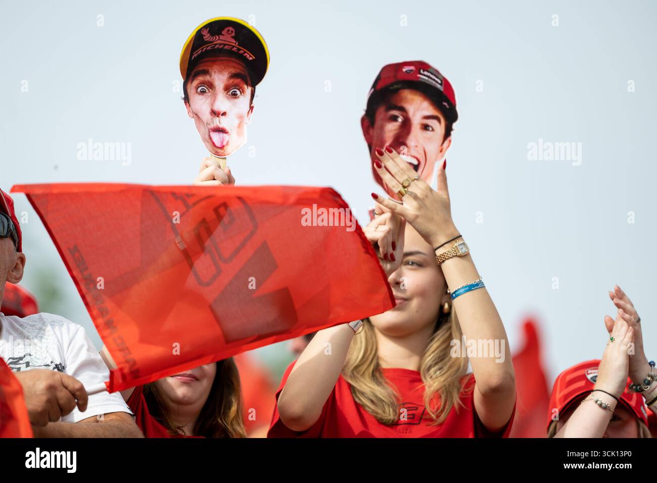 Barcelone, Espagne. Circuit de Barcelona Catalunya. 07 septembre 2025 jour de la course. Moto GP Race Day Marc Marquez supporters pendant le MotoGP Gran Premi Monster Energy de Catalunya.MotoGP 5-6-7 Sep 2025, au circuit de Barcelona-Catalunya à Barcelone, Espagne. Banque D'Images