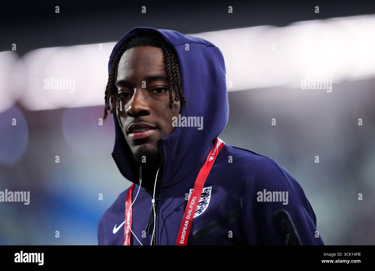 L'anglaise Noni Madueke avant le match de qualification pour la Coupe du monde de la FIFA 2026, Groupe K au stade Rajko Mitic de Belgrade. Date de la photo : mardi 9 septembre 2025. Banque D'Images