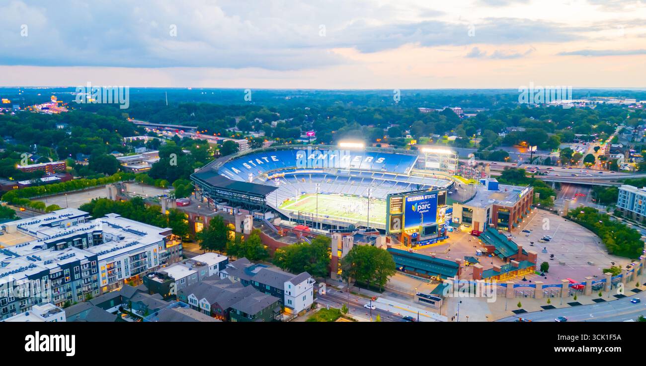 Atlanta, Géorgie - 22 août 2025 : le Center Parc Stadium, anciennement Turner Field, est le stade de football de l'Université d'État de Géorgie Banque D'Images