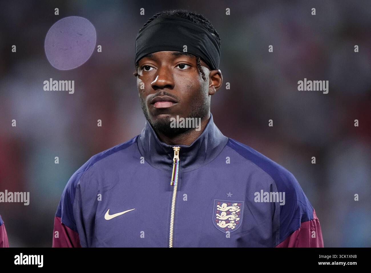 L'anglaise Noni Madueke avant le match de qualification pour la Coupe du monde de la FIFA 2026, Groupe K au stade Rajko Mitic de Belgrade. Date de la photo : mardi 9 septembre 2025. Banque D'Images