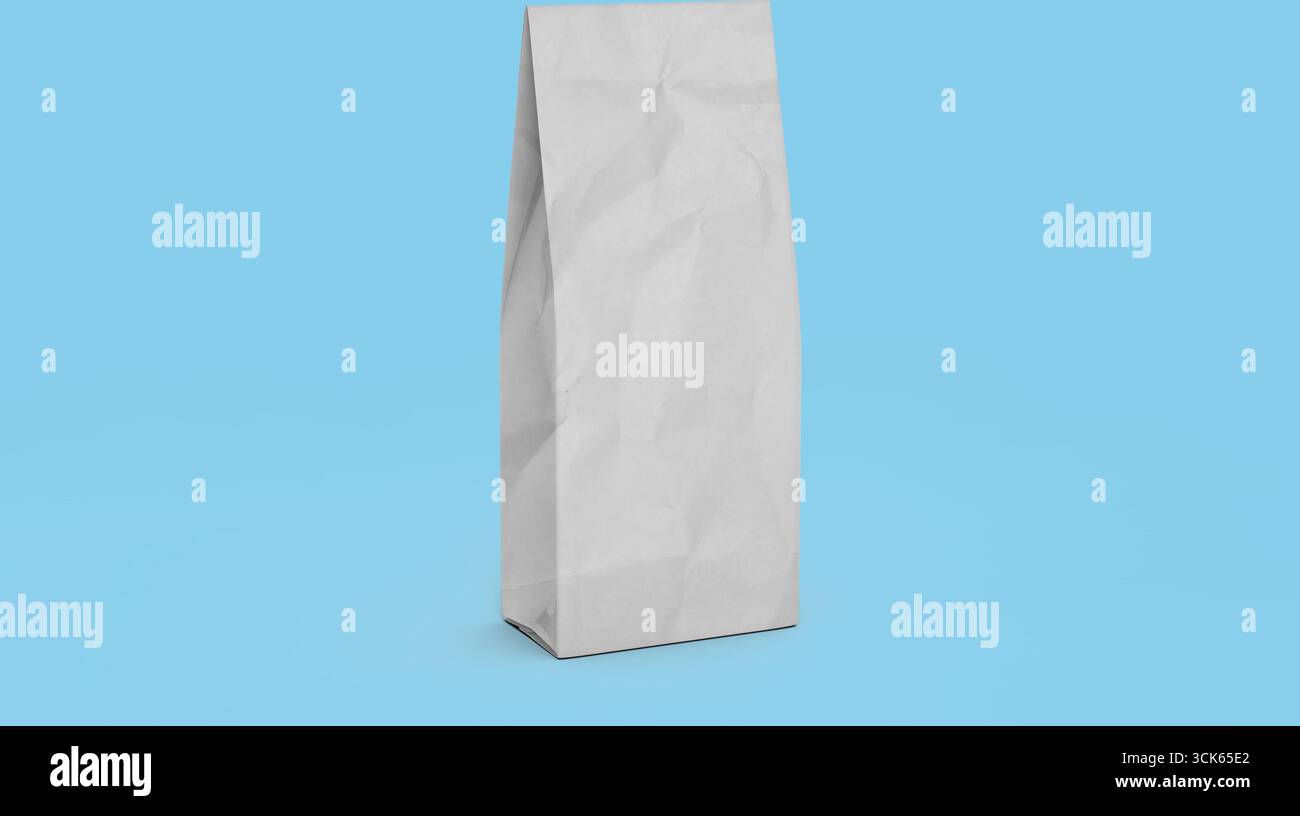 Sac en papier ordinaire froissé debout, généralement utilisé pour transporter de la nourriture ou de l'épicerie. Banque D'Images