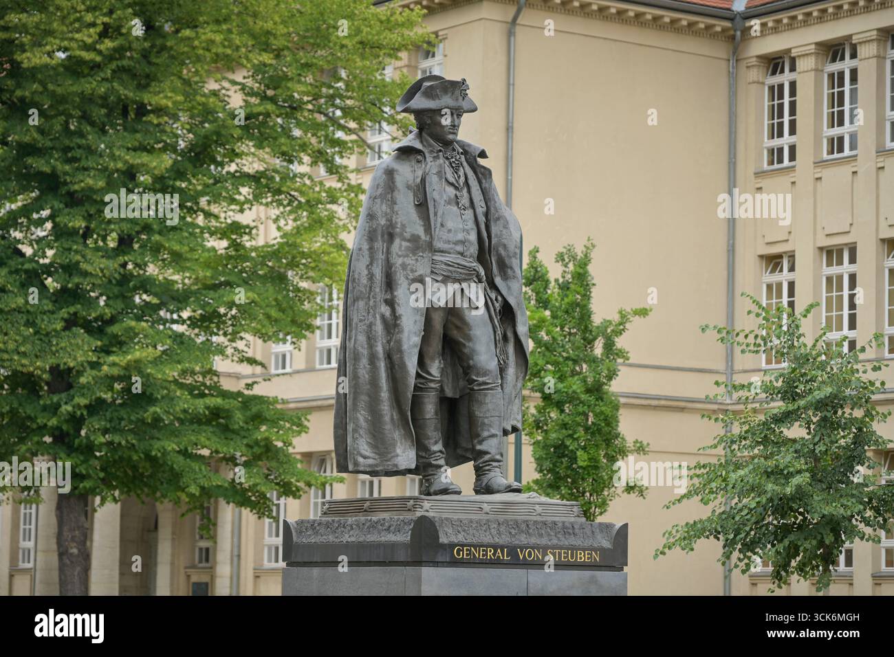Steuben-Denkmal, General Friedrich Wilhelm von Steuben, Harnackstraße, Magdeburg, Saxe-Anhalt, Deutschland Banque D'Images