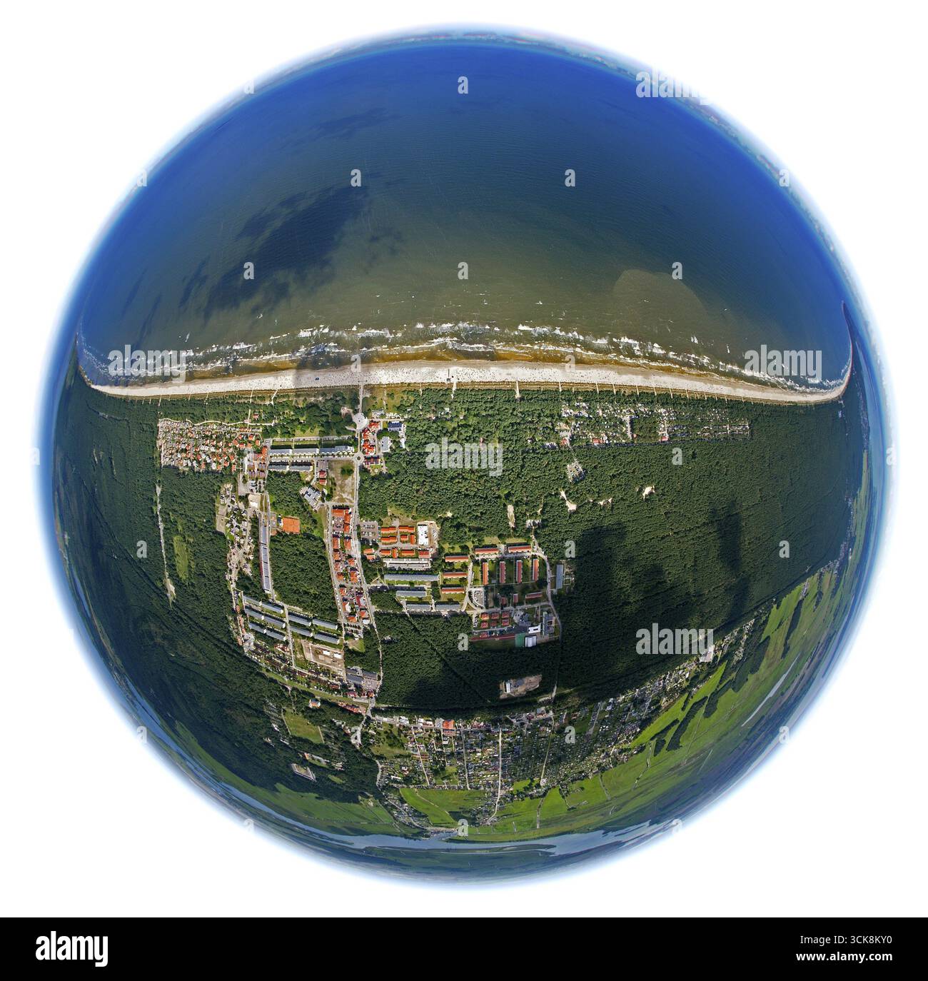 Dune Camp Karlshagen, Karlshagen, mer Baltique, Usedom, côte de la mer Baltique, Mecklembourg-Poméranie occidentale, Allemagne, Europe, photo aérienne, vue plongeante Banque D'Images