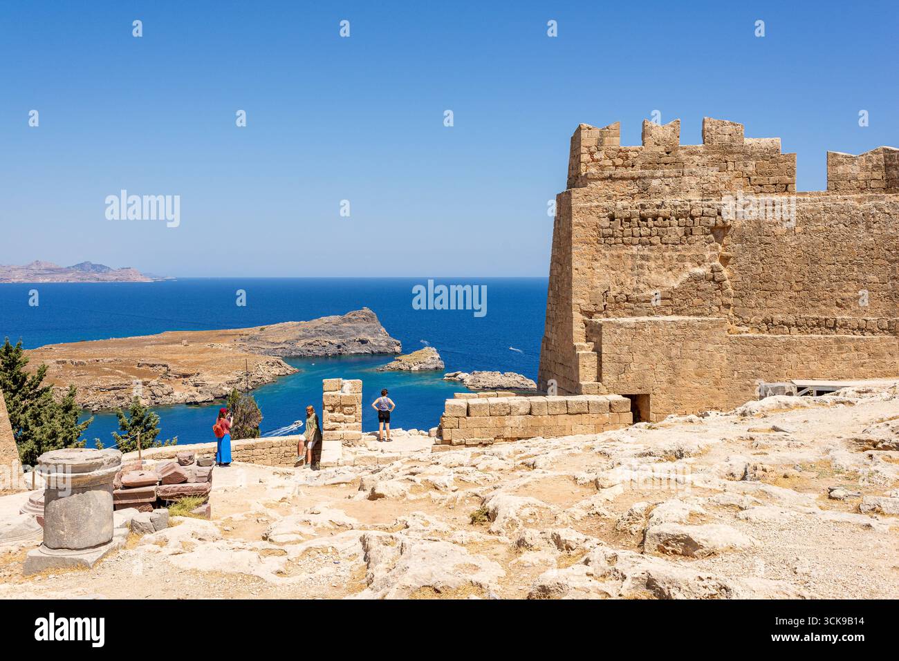Touristes à Acropole, Lindos, Rhodes, Grèce Banque D'Images