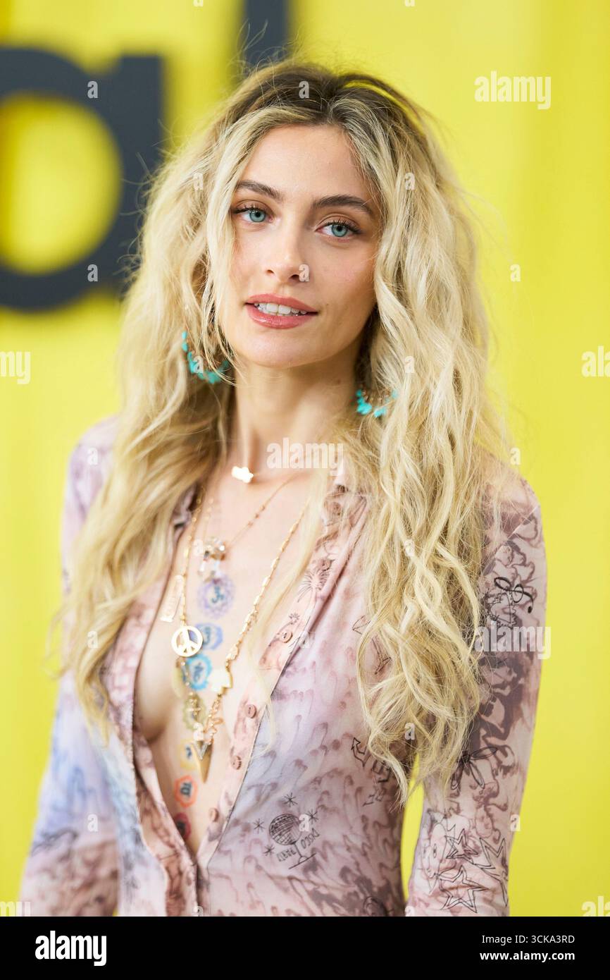 Barcelone. Espagne. 20250910, Paris Jackson assiste à la photoconférence Desigual 'Studio, premium line' au Nau de turbines de les Tres Xemeneies le 10 septembre 2025 à Barcelone, Espagne Banque D'Images