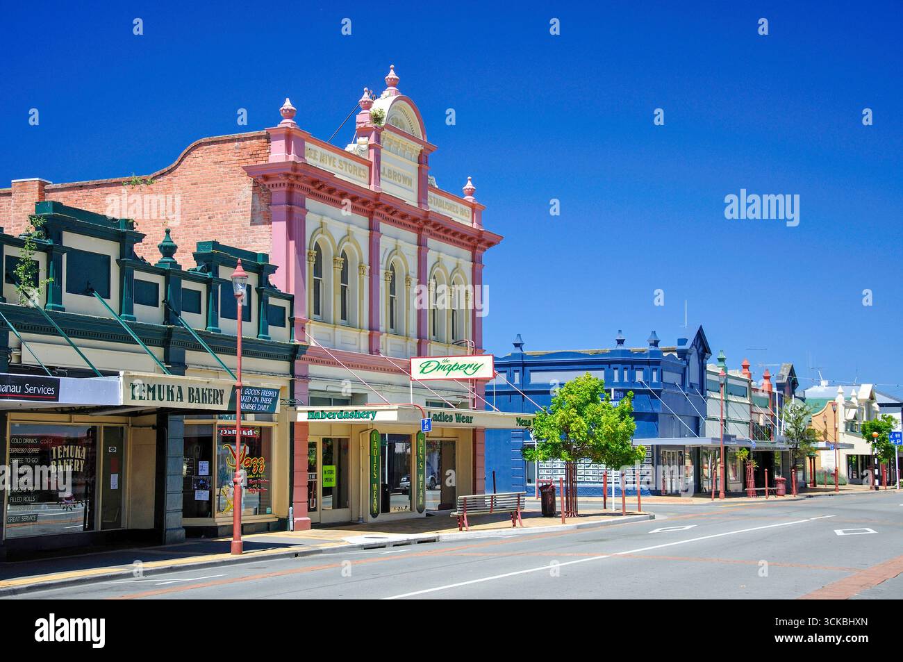 Scène de rue montrant des façades historiques, rue King, Temuka, South Canterbury, Canterbury, île du Sud, Nouvelle-Zélande Banque D'Images