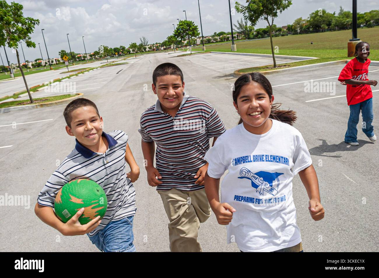 Miami Florida,Florida International University,FIU,campus,éducation,apprendre apprend l'apprentissage,étude,diplôme,collège,université,école,campus,non violence P Banque D'Images