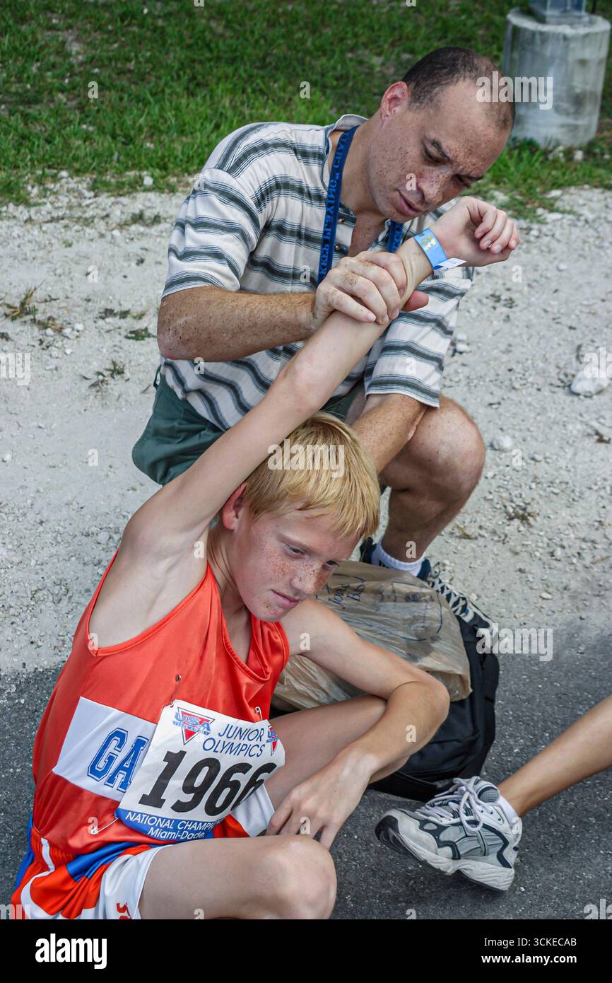 Miami Florida,Tropical Park,USA Track and Field National Junior Olympics,Etudiants éducation élèves élèves élèves,école,campus,apprendre apprend l'apprentissage,t Banque D'Images