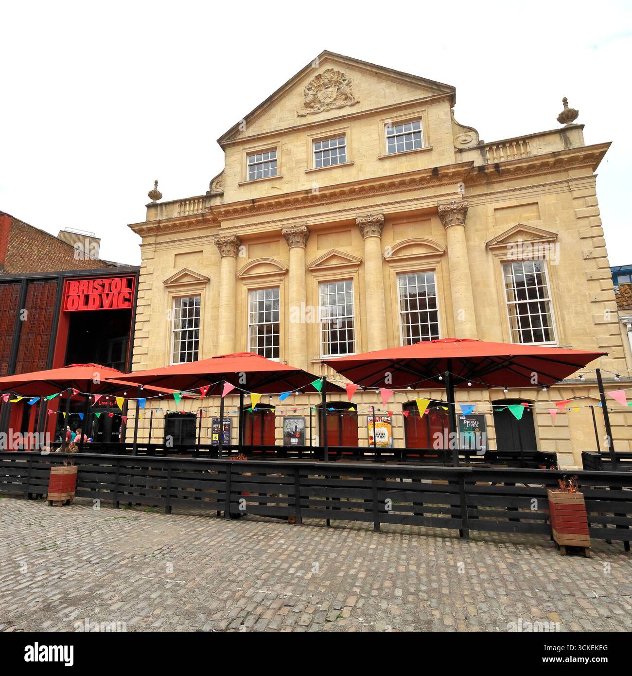 Architecture classique historique du théâtre Bristol Old Vic, King Street, Bristol, Angleterre, Royaume-Uni Banque D'Images