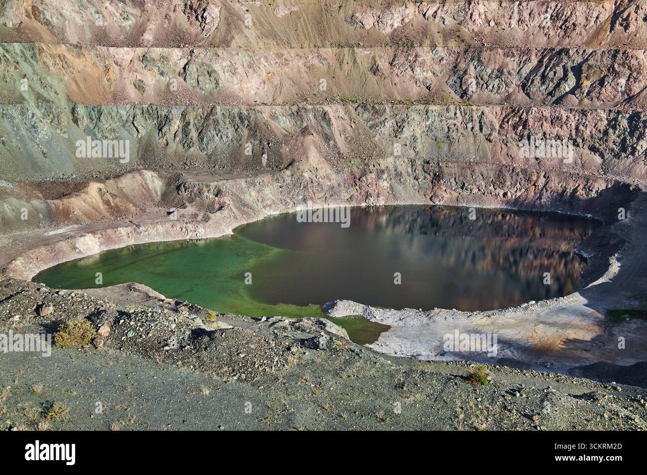 Gisement minéral, extraction de plomb à ciel ouvert. Banque D'Images