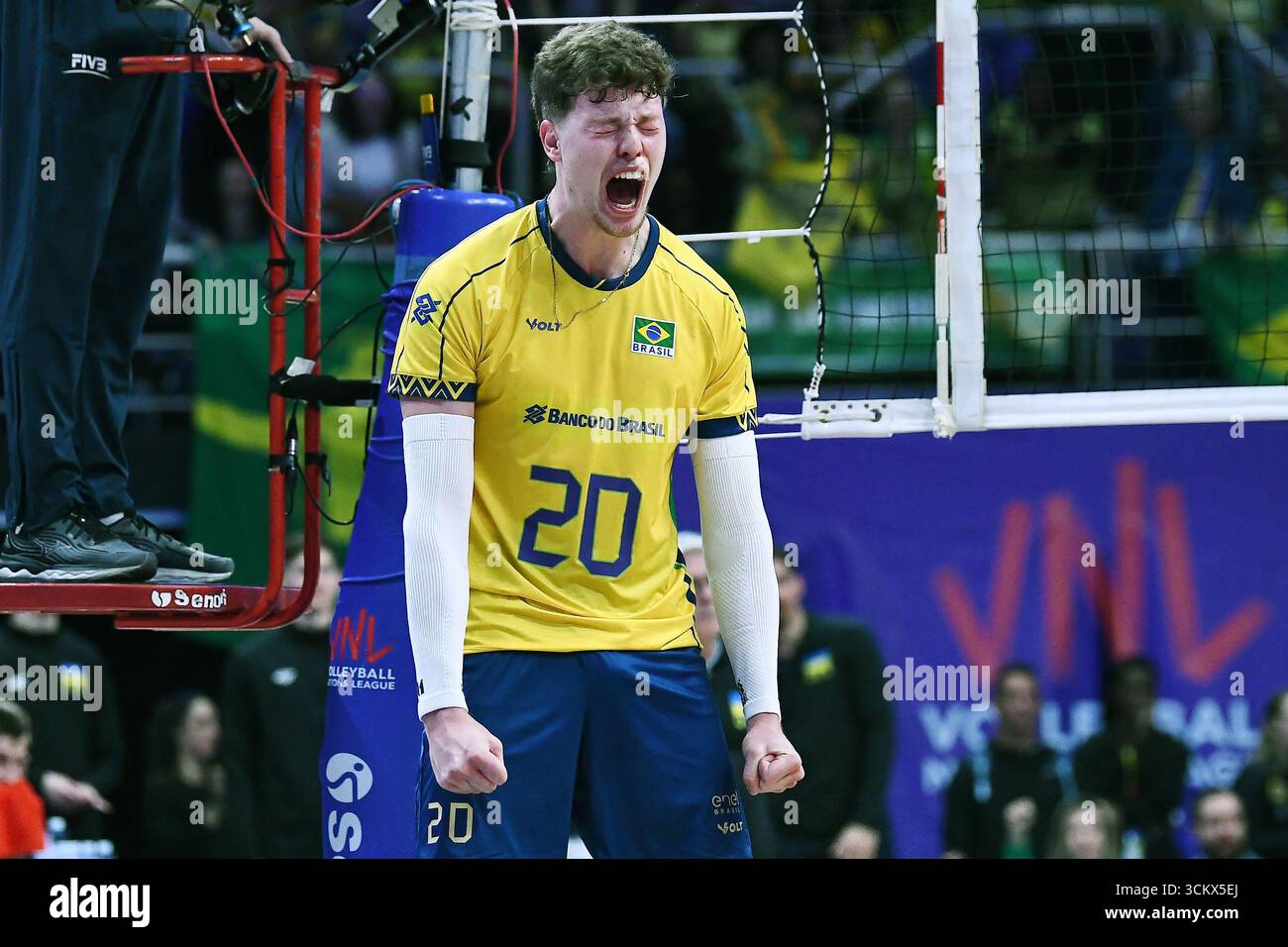 Rio de Janeiro, Brésil, 14 juin 2025 match entre l'Ukraine et le Brésil, pour la Ligue des Nations de volleyball masculin au stade Maracanazinho. Banque D'Images