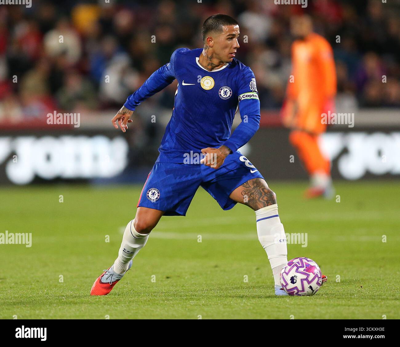 Londres, Royaume-Uni. 13 septembre 2025. Londres, Angleterre, 13 septembre 2025 : Enzo Fernandez (8 Chelsea) lors du match de premier League entre Brentford et Chelsea au Gtech Community Stadium à Londres, en Angleterre. (Photo de Jay Patel/Sports Press photo/SPP) crédit : SPP Sport Press photo. /Alamy Live News Banque D'Images