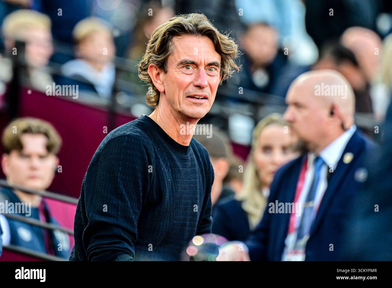 Le manager Thomas Frank (manager de Tottenham Hotspur) regarde le match de premier League entre West Ham United et Tottenham Hotspur au London Stadium de Stratford le samedi 13 septembre 2025. (Photo : Kevin Hodgson | mi News) crédit : MI News & Sport /Alamy Live News Banque D'Images