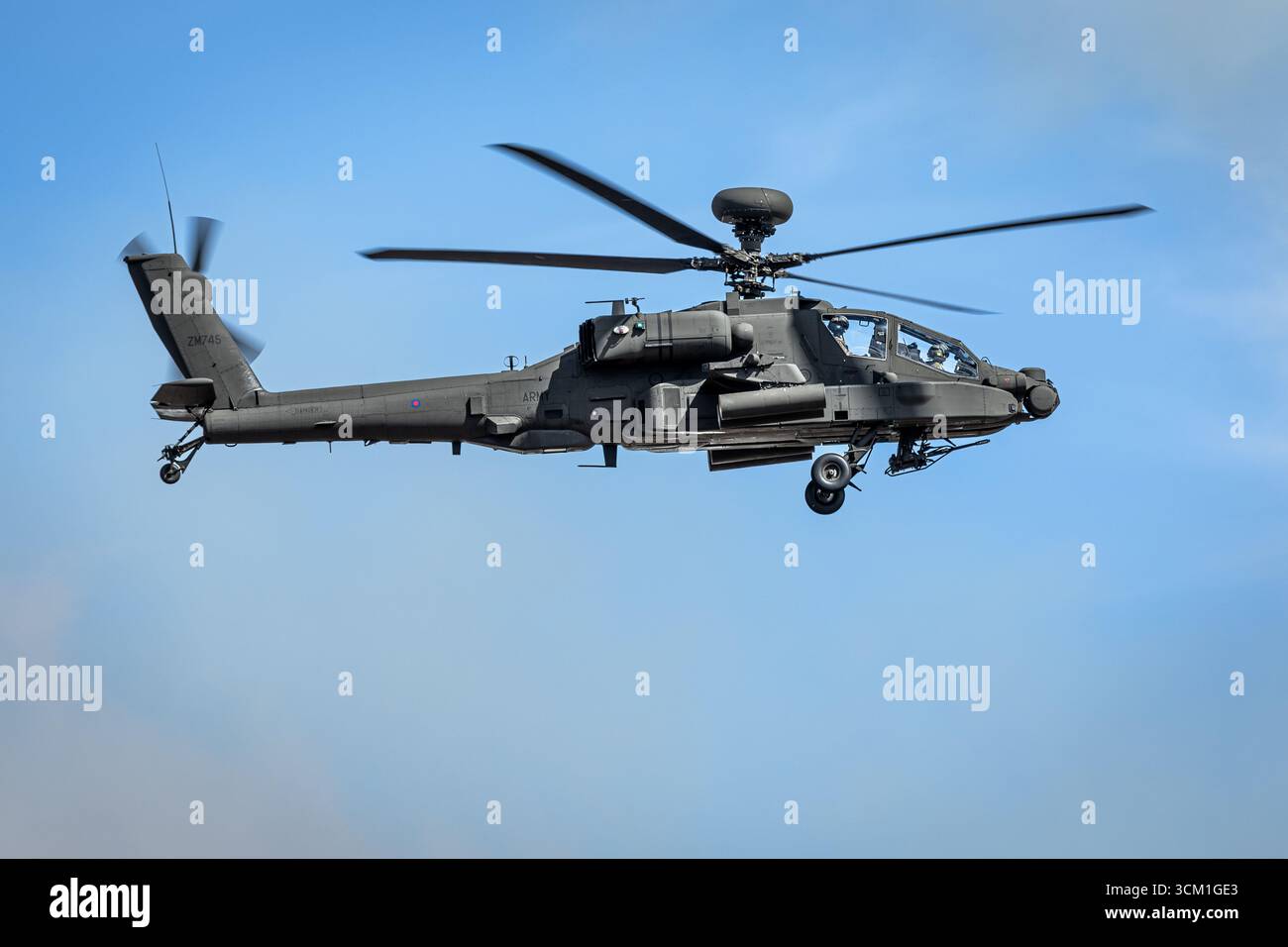 Army Air corps - Boeing AH-64E Apache, aéroporté au Royal International Air Tattoo le 18 juillet 2025. Banque D'Images