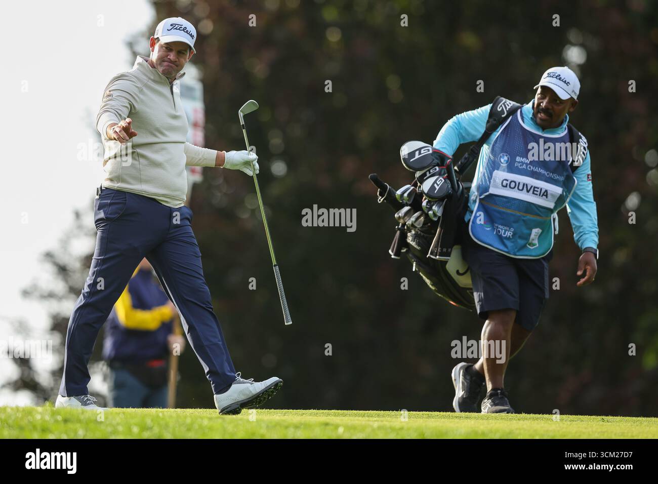 Wentworth Club, Londres, Royaume-Uni. 14 septembre 2025. Finale du championnat BMW PGA ; Ricardo Gouveia du Portugal réagit sur le 1er trou crédit : action plus Sports/Alamy Live News Banque D'Images