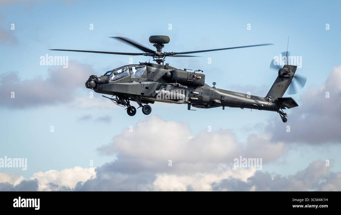 Army Air corps - Boeing AH-64E Apache, aéroporté au Royal International Air Tattoo le 18 juillet 2025. Banque D'Images