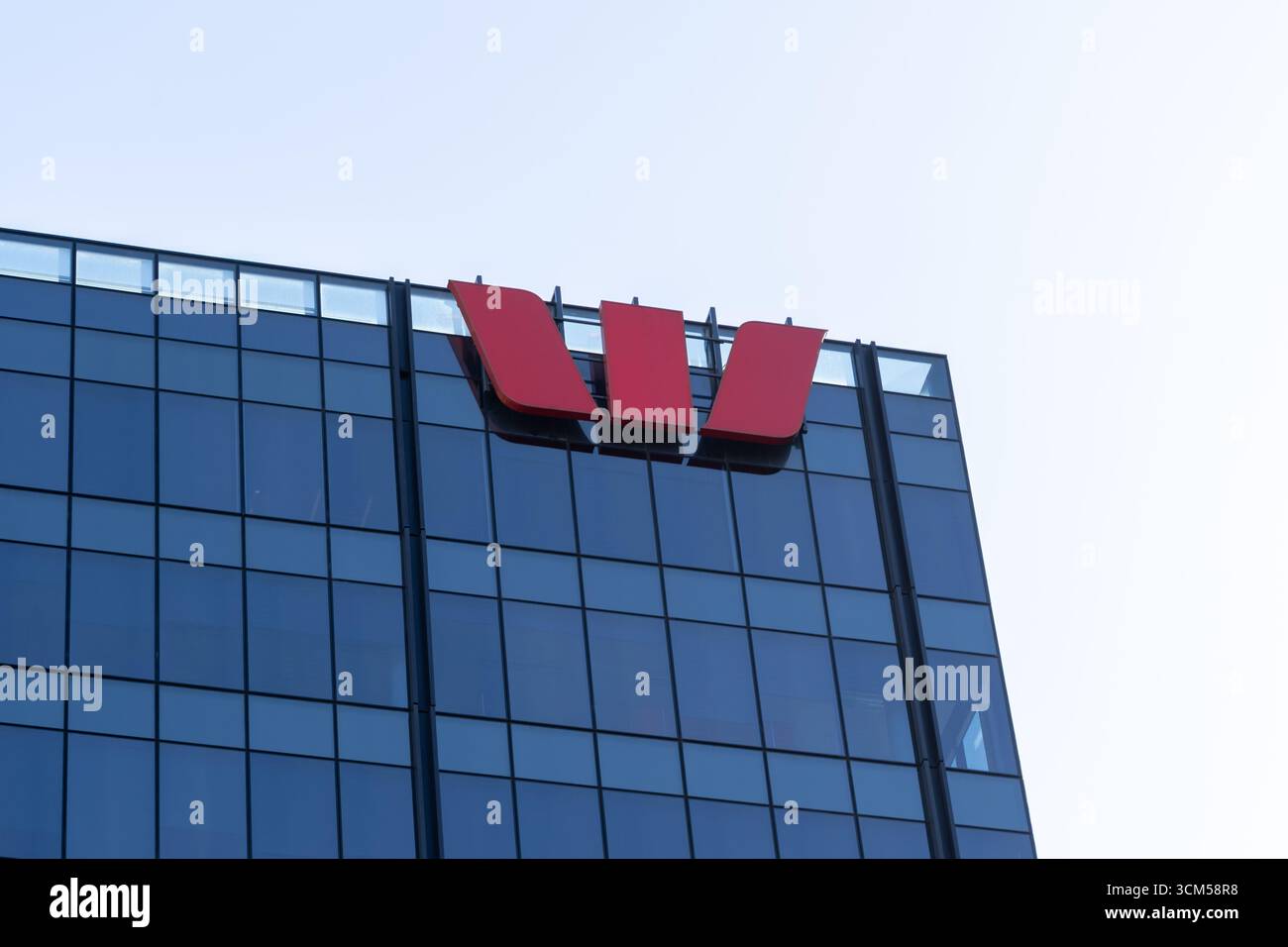 Gros plan du logo Westpac Bank sur le bâtiment de Melbourne, Australie. Banque D'Images