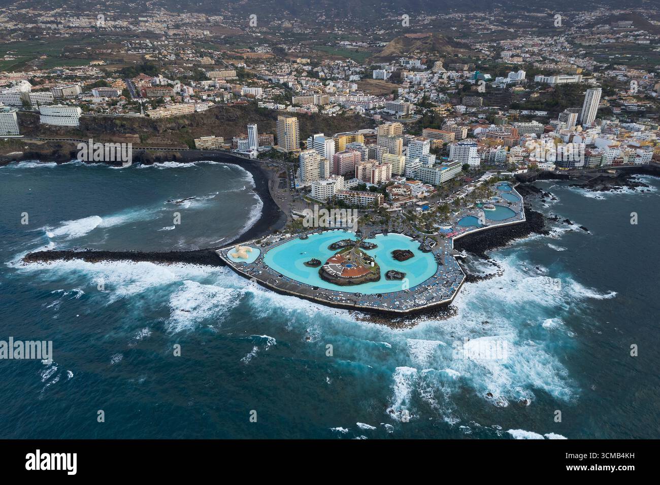 Vue aérienne de Puerto Cruz, île de Tenerife, Espagne Banque D'Images