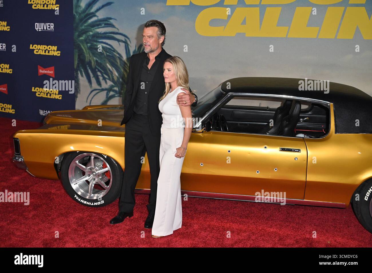 CA. 15 septembre 2025. Josh Duhamel, Elisha Cuthbert aux arrivées pour LONDRES CALLING Premiere, Harmony Gold Theater, Los Angeles, CA, 15 septembre, 2025. crédit : Michael Mattes/Everett Collection/Alamy Live News Banque D'Images