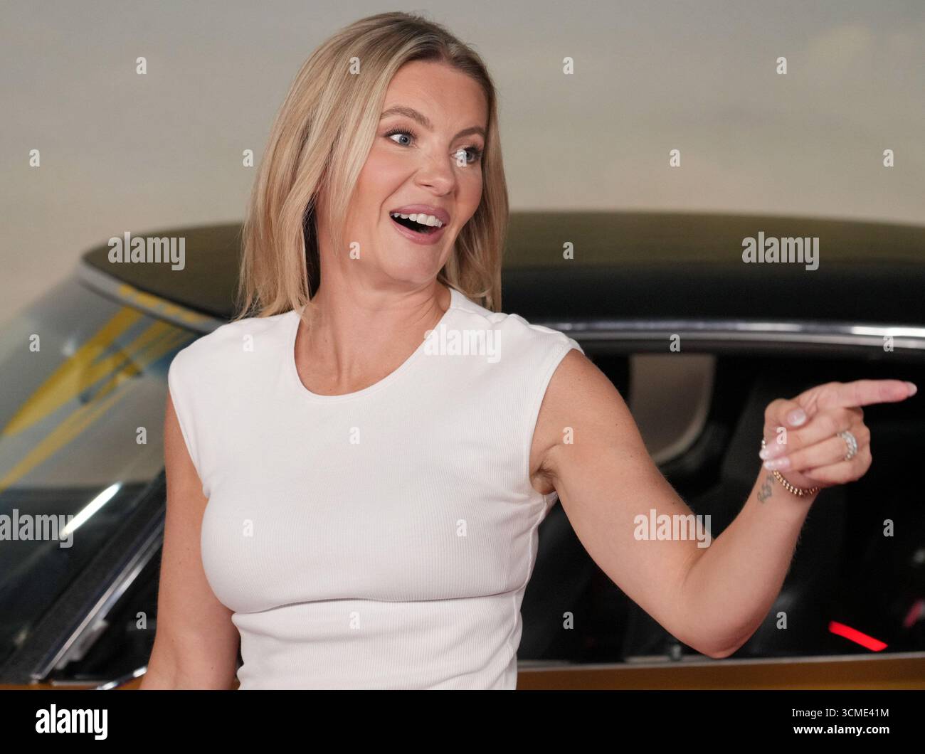 Los Angeles, États-Unis. 15 septembre 2025. Elisha Cuthbert arrive au LONDON CALLING Los Angeles Premiere qui a eu lieu à l'Harmony Gold à Los Angeles, CA le lundi, ?septembre 15, 2025. (Photo de Sthanlee B. Mirador/Sipa USA) crédit : Sipa USA/Alamy Live News Banque D'Images