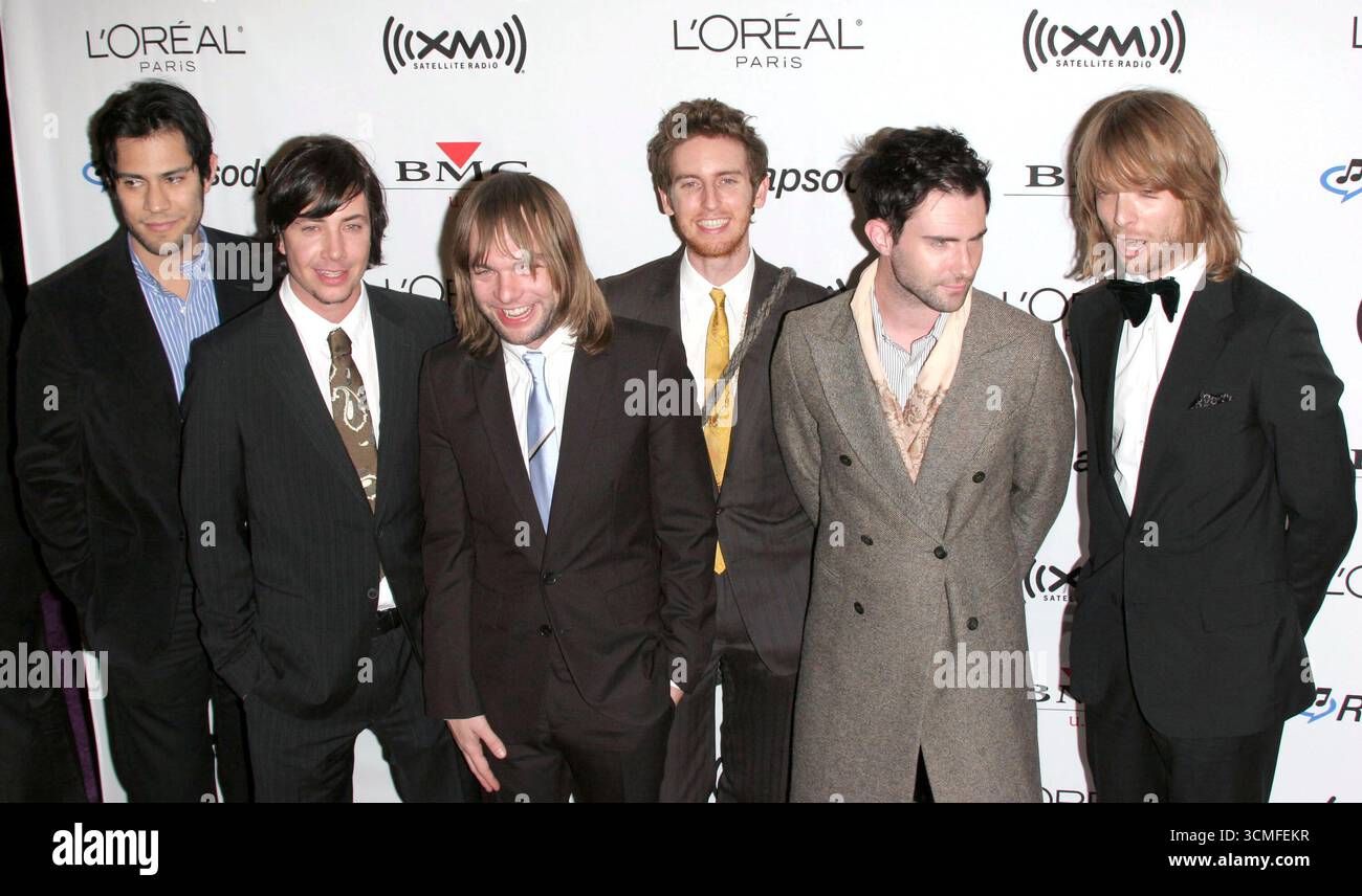 Maroon 5 à la soirée annuelle Clive Davis Pre-Grammy organisée au Beverly Hilton Hotel, Los Angeles, le 7 février 2006 Banque D'Images