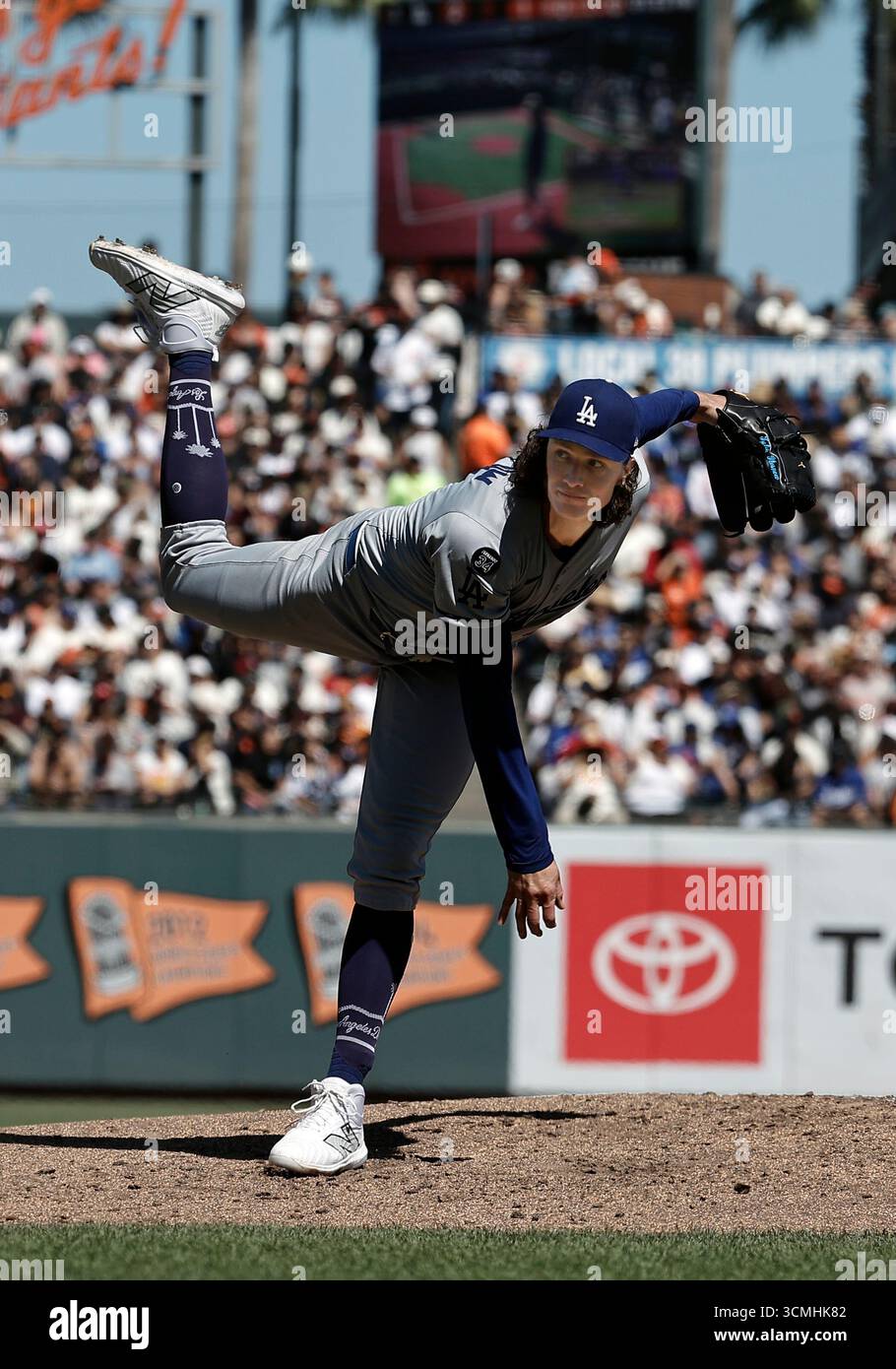 San Francisco, États-Unis. 14 septembre 2025. 14 septembre 2025 : Tyler Glasnow, lanceur des Dodgers de Los Angeles (31) pendant le match MLB entre les Dodgers de Los Angeles et les Giants de San Francisco à Oracle Park, San Francisco, CA. Larry C. Lawson/CSM/Sipa USA (Cal Sport Media/Sipa USA AP images) (crédit image : © Larry C. Lawson/Cal Sport Media/Sipa USA) crédit : Sipa US/Alamy Live News Banque D'Images