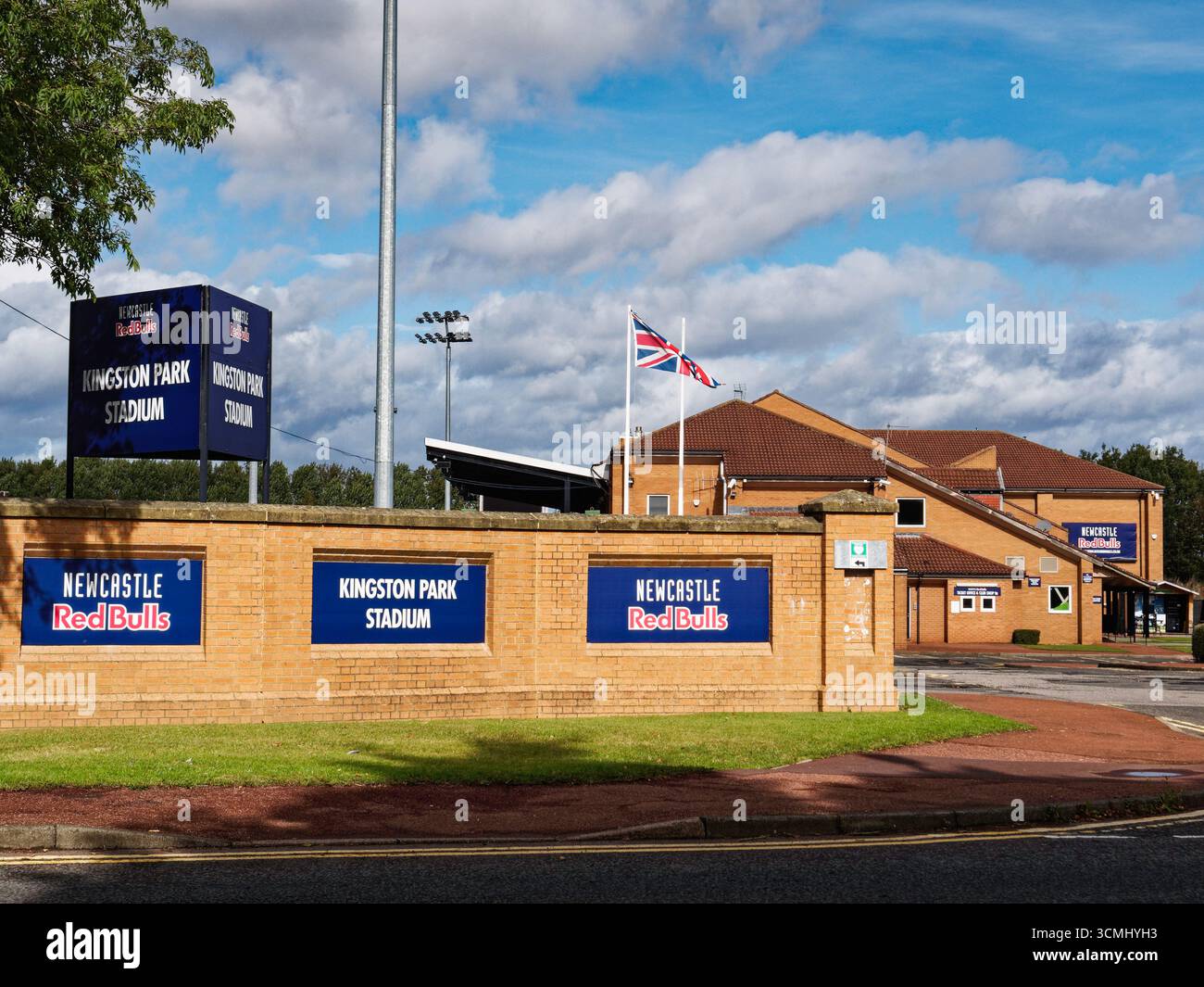 Le stade de rugby unio Kingston Park accueille les Newcastle Red Bulls, anciennement Newcastle Falcons. Banque D'Images