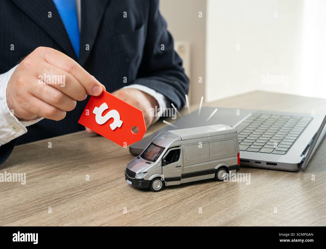 Achat de fourgonnettes neuves pour les opérations logistiques et le transport. Vente de fourgonnettes neuves. Symbole des chaînes d'approvisionnement, expansion de la livraison, modernisation de la fuite Banque D'Images