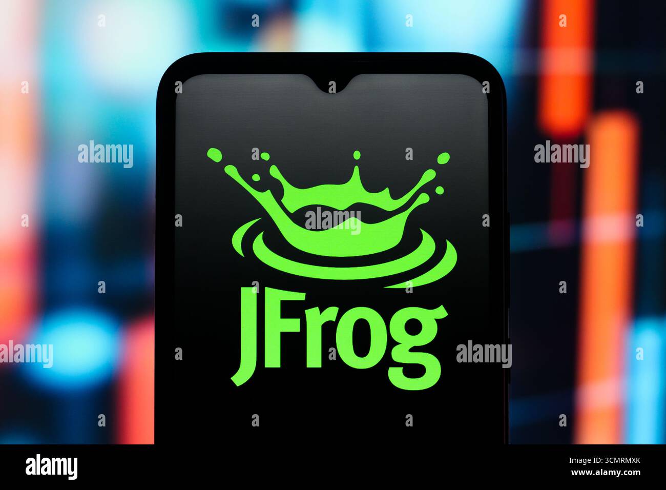 17 septembre 2025 : dans cette illustration photo, le logo JFrog (J Frog) est affiché sur un écran de smartphone (crédit image : © SOPA images via ZUMA Press Wire) USAGE ÉDITORIAL SEULEMENT ! Non destiné à UN USAGE commercial ! Banque D'Images