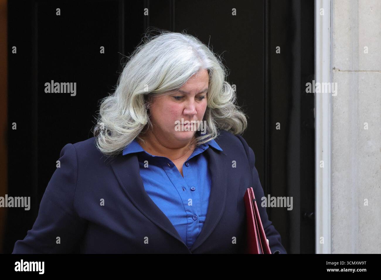 Londres, Royaume-Uni. 16 septembre 2025. Heidi Alexander MP, secrétaire d'État aux Transports part après la réunion du cabinet au n° 10 Downing Street. Banque D'Images