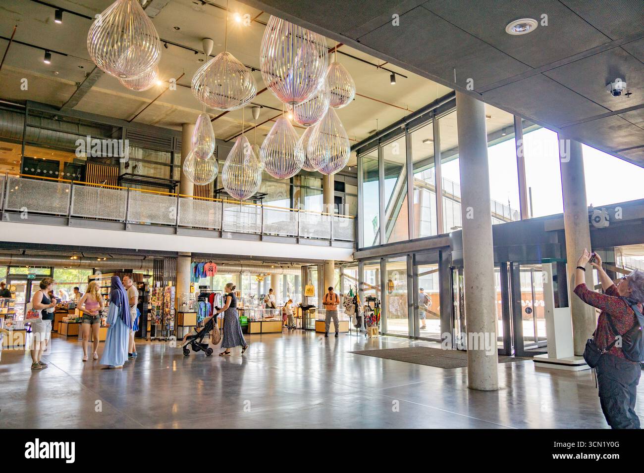 La gare d'Amsterdam Centraal Station - Banque D'Images