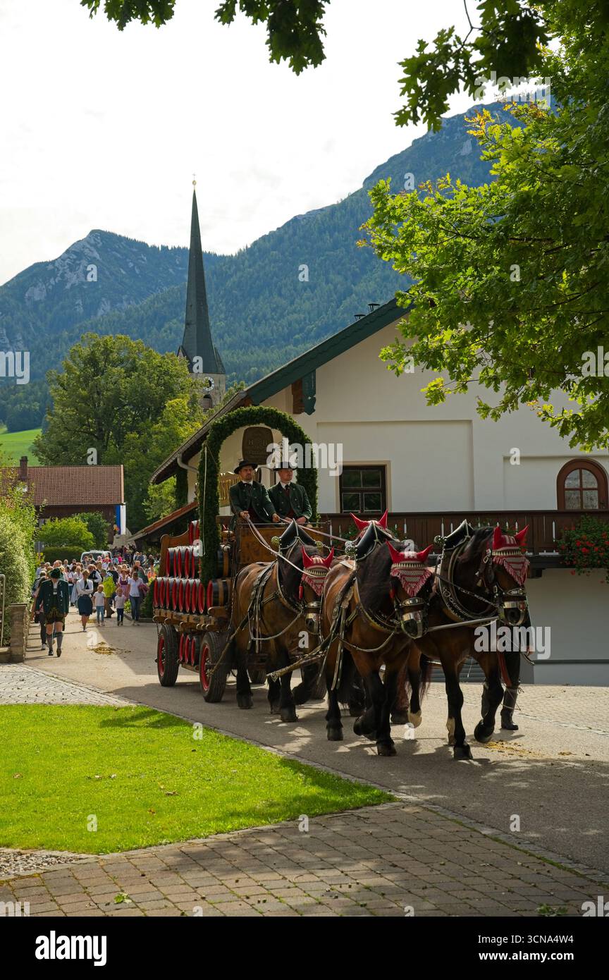 Georgi-Ritt traditionnel à Ruhpolding en Bavière Banque D'Images