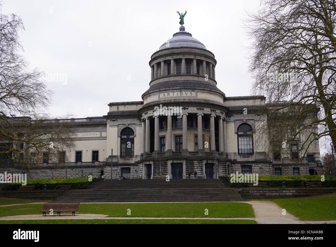 Aperçu avec Dôme, musées royaux d'Art et d'histoire, Bruxelles, Belgique Banque D'Images