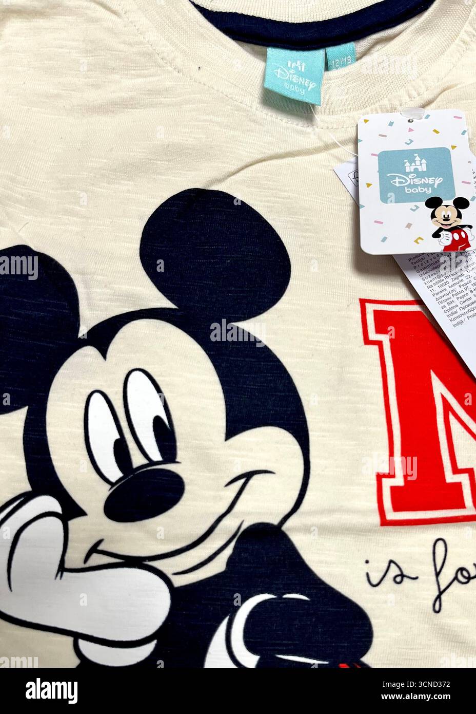 Vêtements de mode Mickey Mouse by Disney pour enfants Banque D'Images