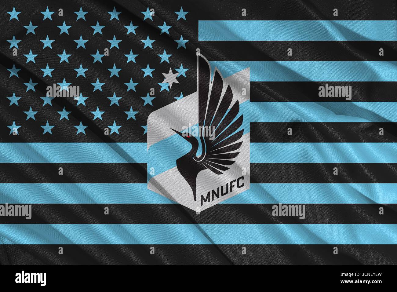 Pringsewu, Lampung ; 21 septembre 2025 ; la texture ondulée du tissu sur le logo du club de football Minnesota United dans la Major League Soccer (MLS) Banque D'Images