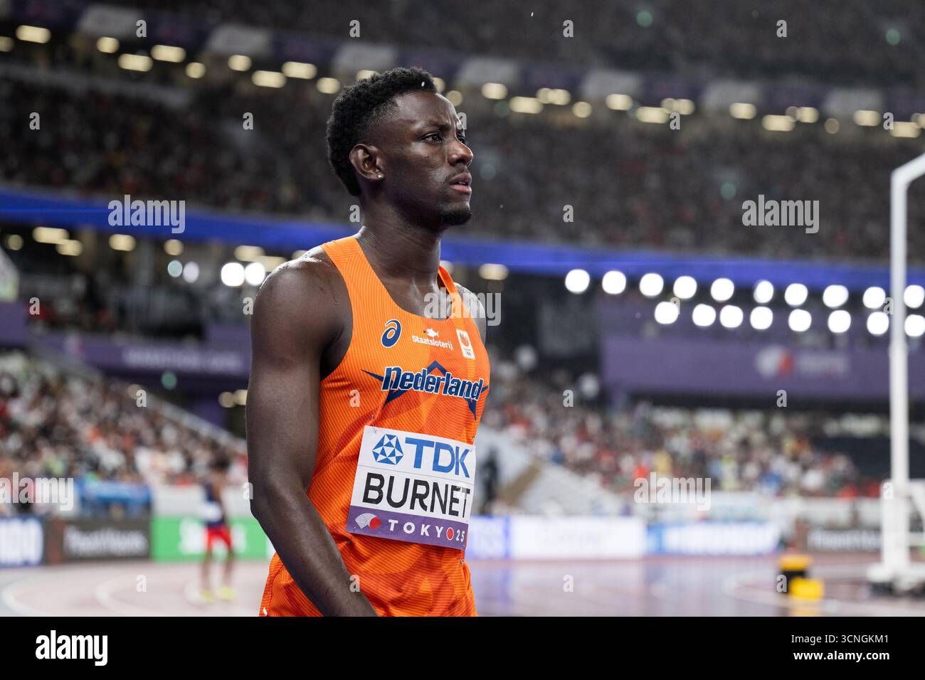 Taymir Burnet de l’équipe NL, pays-Bas lors de la finale du relais 4x100m masculin lors des Championnats du monde d’athlétisme Tokyo 2025 du jour 9 au stade national du Japon le 21 septembre 2025 à Tokyo, Japon. (Crédit : Andy Astfalck/MTB-photo/Alamy Live News) Banque D'Images