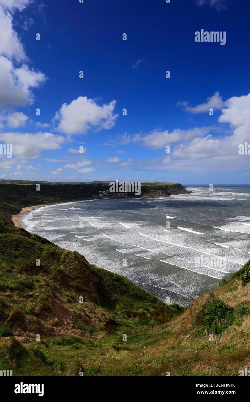Vue sur la baie de Runswick, village de Runswick, côte du Yorkshire du Nord, Angleterre, Royaume-Uni Banque D'Images