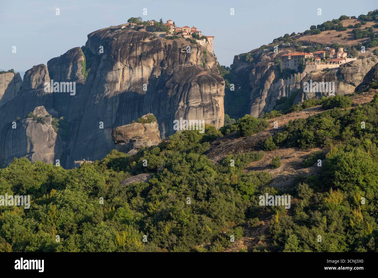 Monastères et paysage rocheux dans les Météores, Grèce Banque D'Images