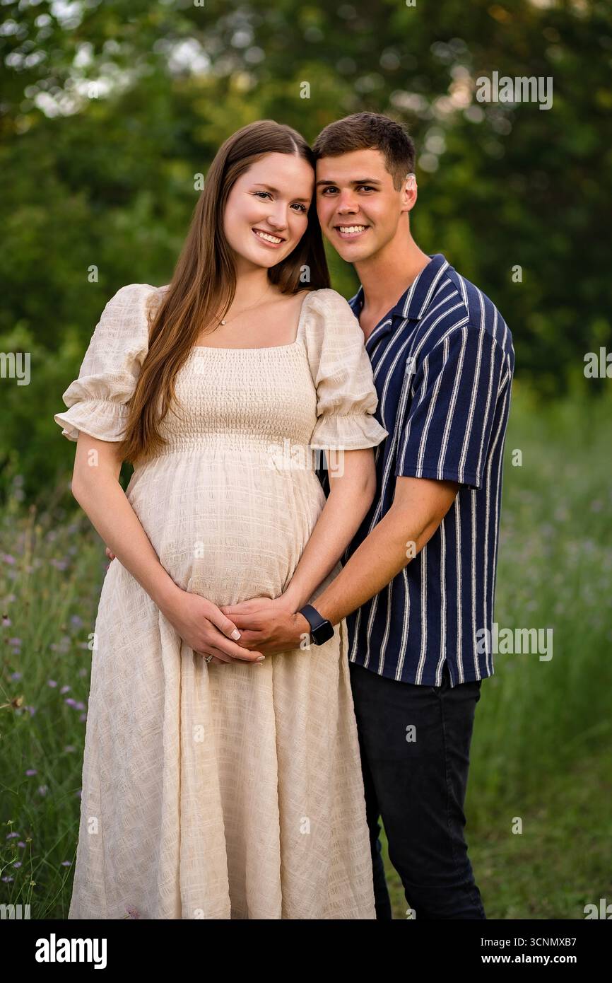 un portrait d'une mère et d'un père à être Banque D'Images