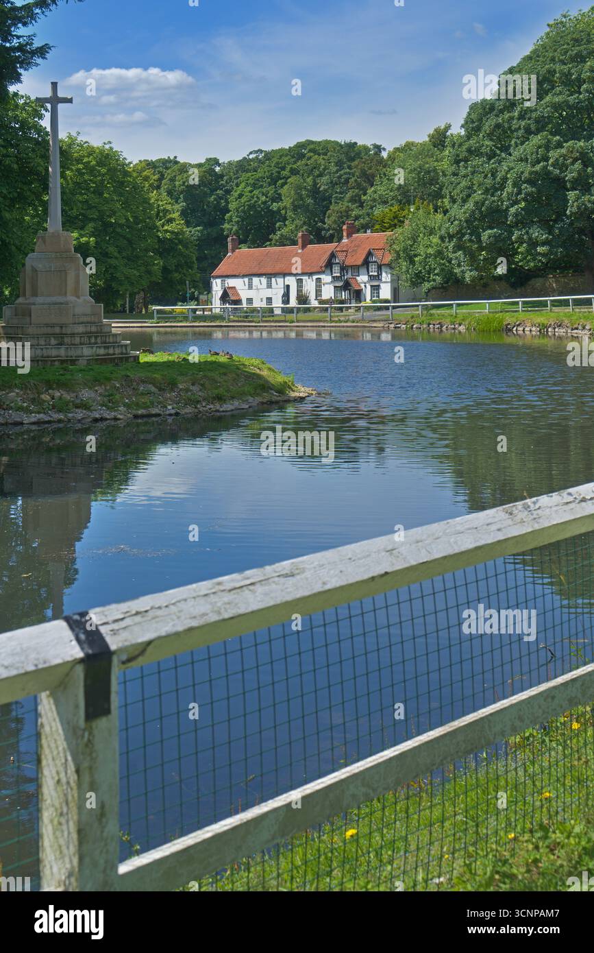 Bishop Burton, près de Beverley, East Riding of Yorkshire. Ce joli village se trouve à environ 27 miles de la ville de York et a une longue histoire. Banque D'Images