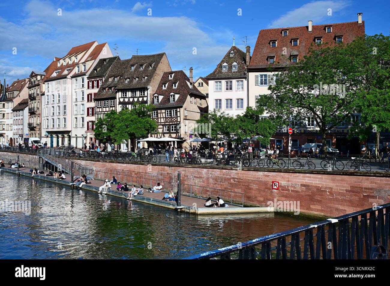 Aperçu Quai des Bateliers, Strasbourg Banque D'Images